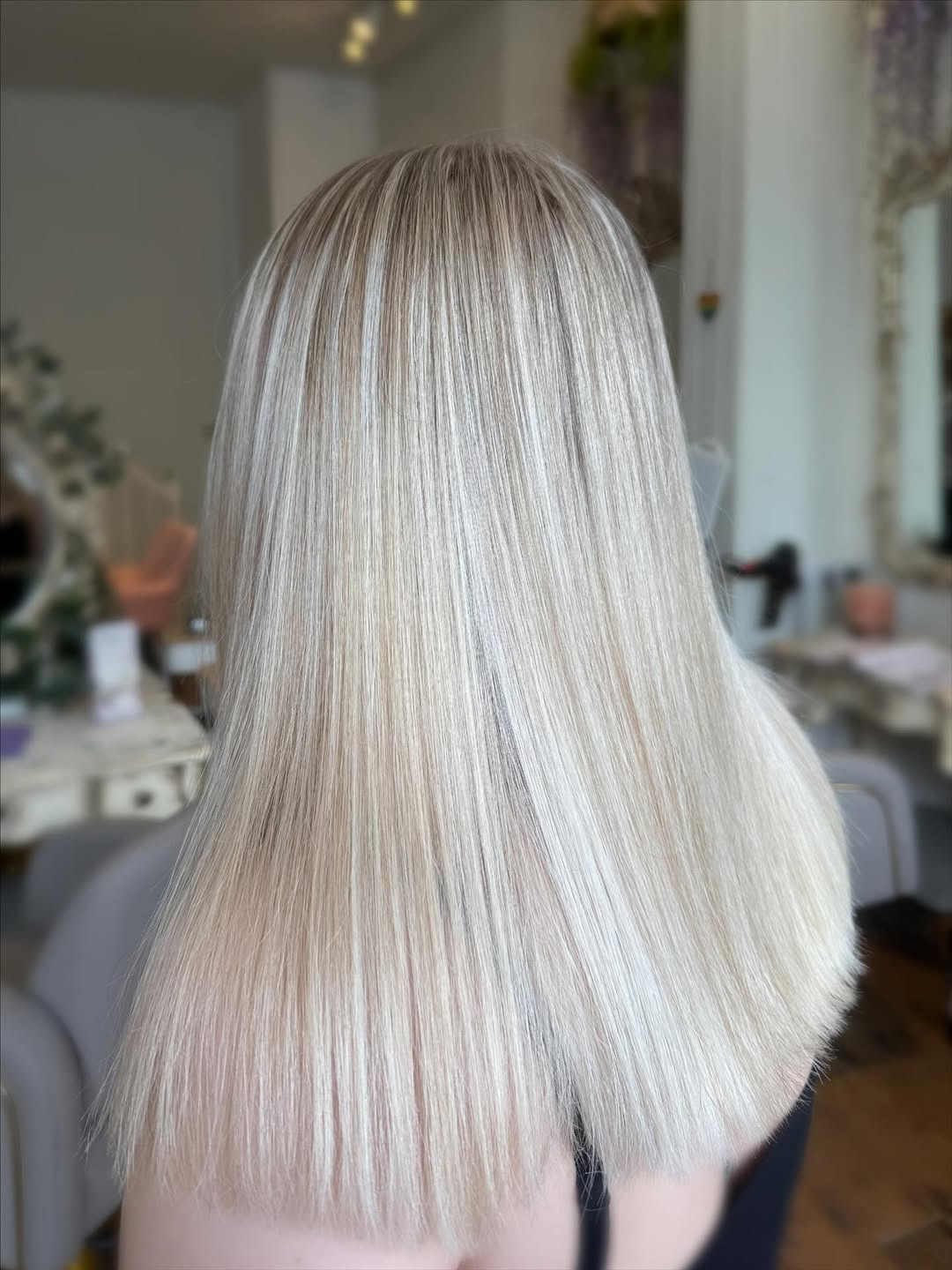 Soft waves and colour styling by Looks by Lexie Devon